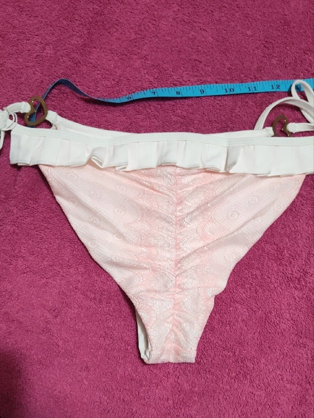 Beach Bunny chic bikini